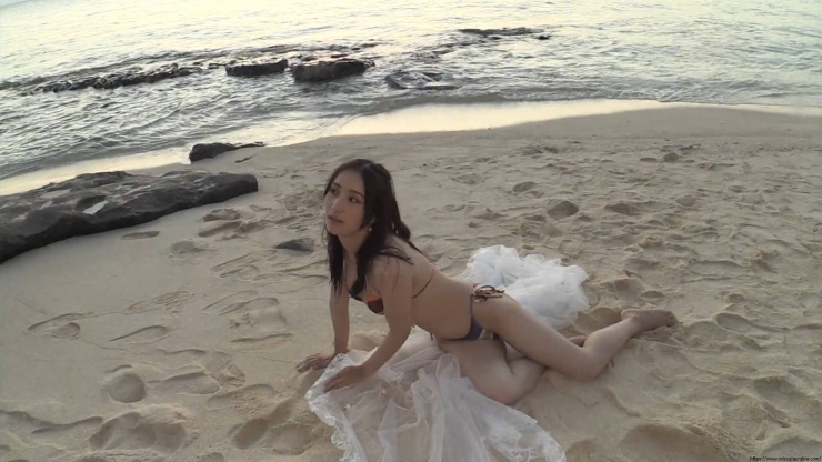 Aima Ito Sunset Beach and Her052