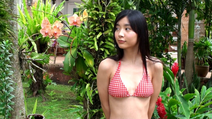 Risako Ito swimsuit etude01
