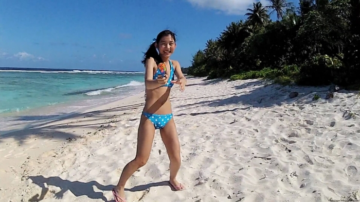 Risako Ito Water gun in swimsuit Polka dot bikini18
