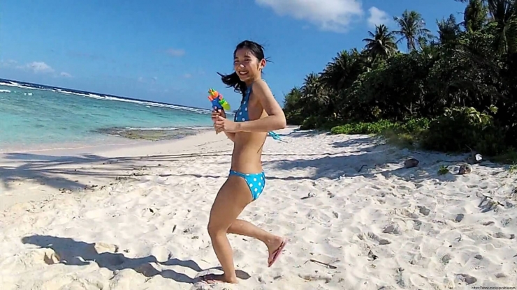Risako Ito Water gun in swimsuit Polka dot bikini30