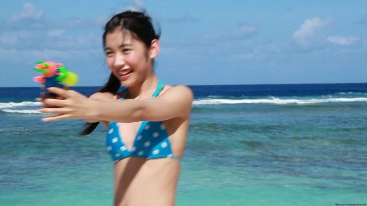 Risako Ito Water gun in swimsuit Polka dot bikini36