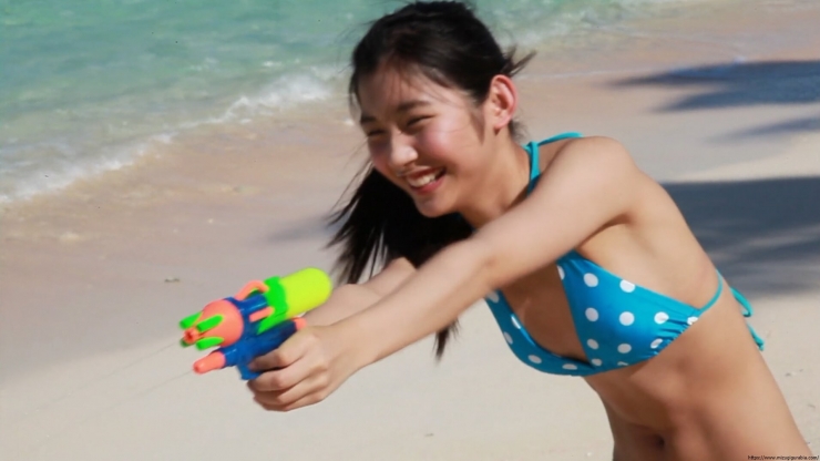 Risako Ito Water gun in swimsuit Polka dot bikini51