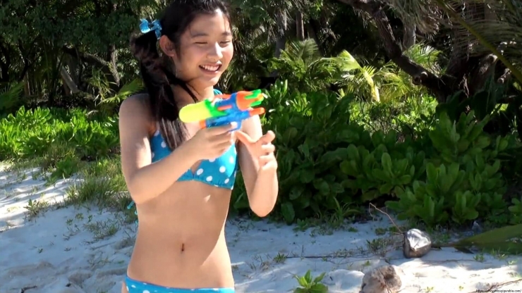 Risako Ito Water gun in swimsuit Polka dot bikini47
