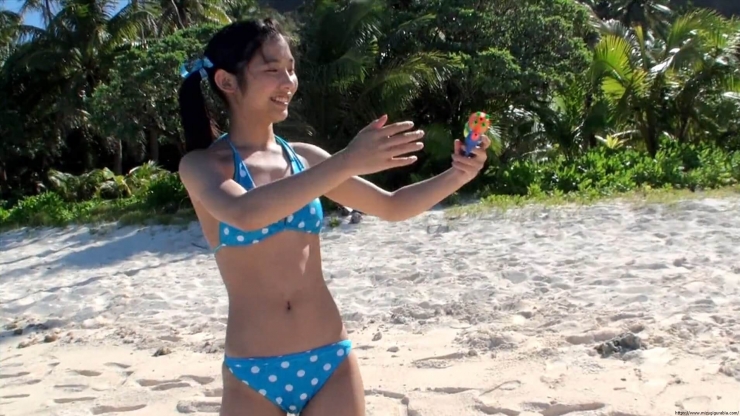 Risako Ito Water gun in swimsuit Polka dot bikini62