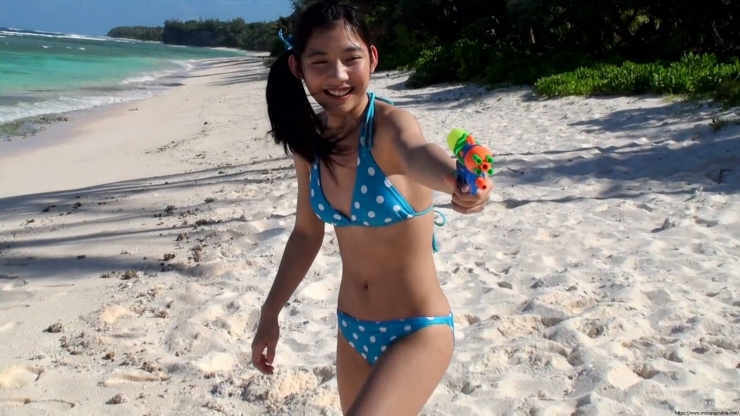 Risako Ito Water gun in swimsuit Polka dot bikini81