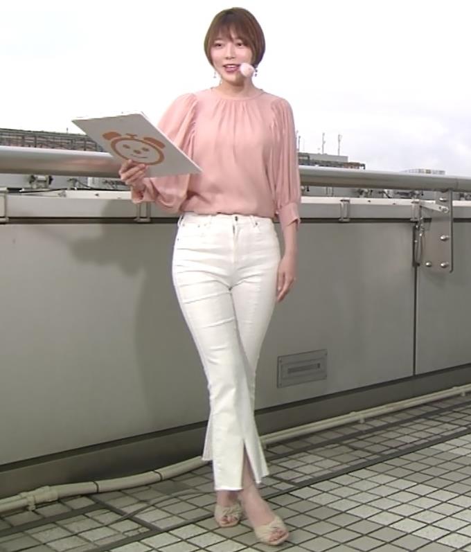 阿部華也子　ピチピチなパンツスタイルキャプ・エロ画像