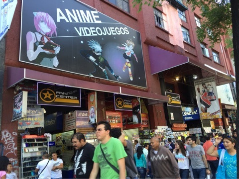 【画像】メキシコで日本のアニメや漫画が大ブーム　もうアキバだよこの国